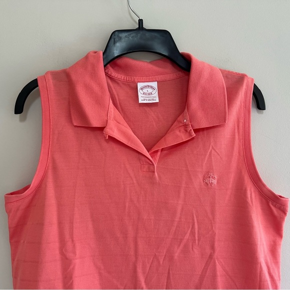 Brooks Brothers Women’s Cotton Performance Knit Sleeveless Polo in Coral Pink, L - Picture 3 of 8